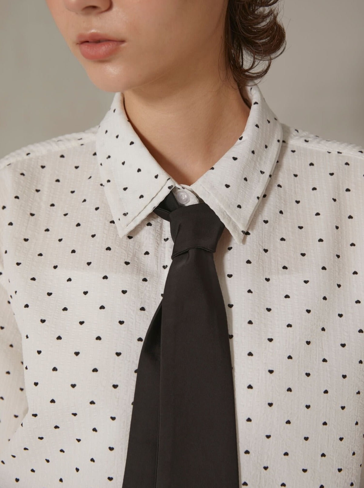 heart pattern necktie shirt